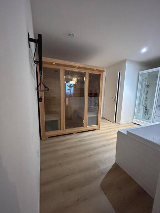 Cellar- Appartement Sous-Sol Atypique Reims Zewnętrze zdjęcie